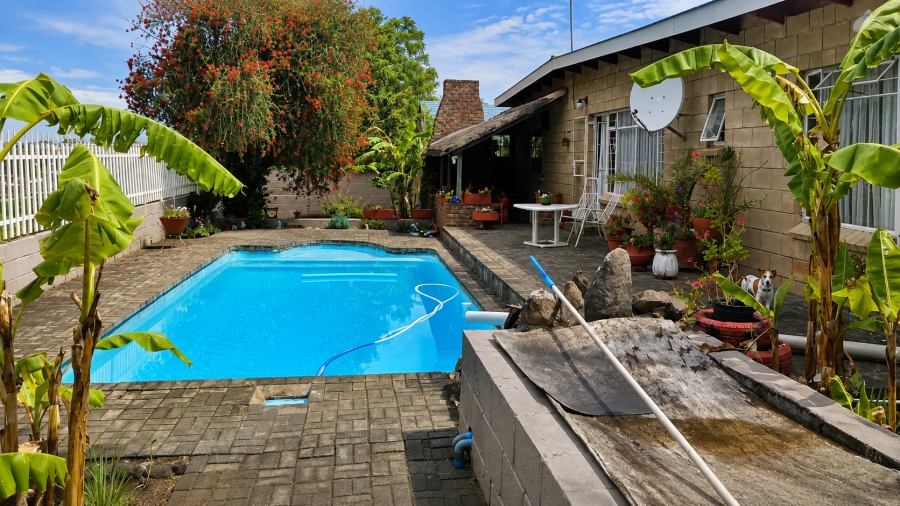 4 Bedroom Property for Sale in West Bank Eastern Cape